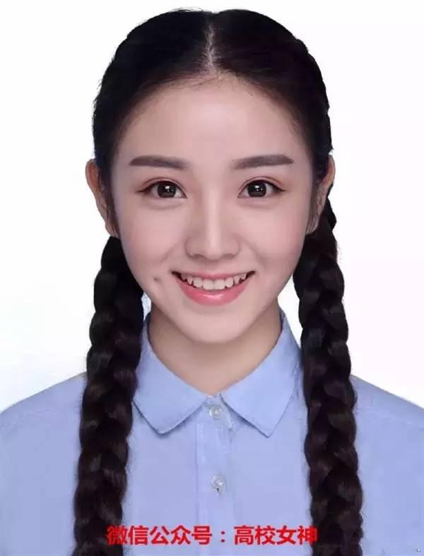 上海戏剧学院16级新生美女如云清纯如初恋证件照美哭了