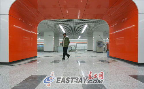 上海地铁7号线“掀起盖头”
