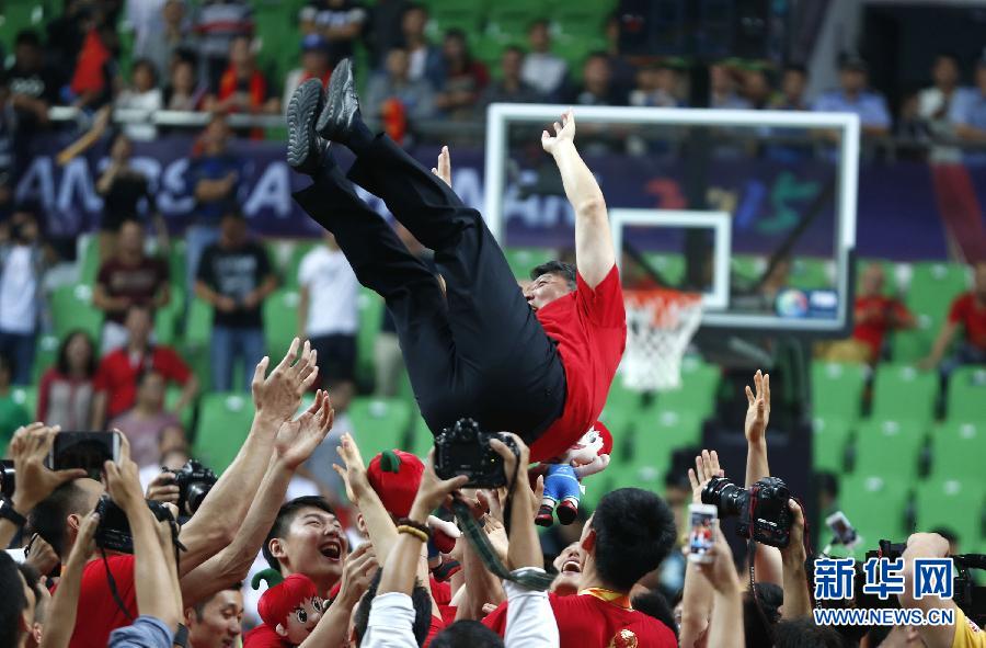 （体育）（10）篮球——男篮亚锦赛：中国队夺得冠军