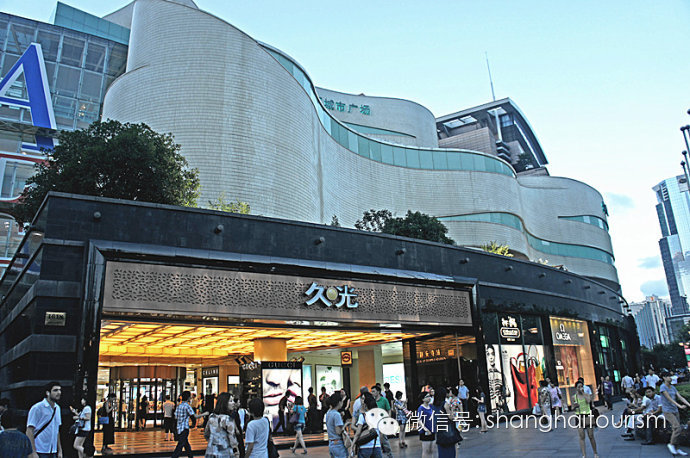 新闻中心 特别策划 在静安寺商圈颇具人气的久光百货已确定将在闸北