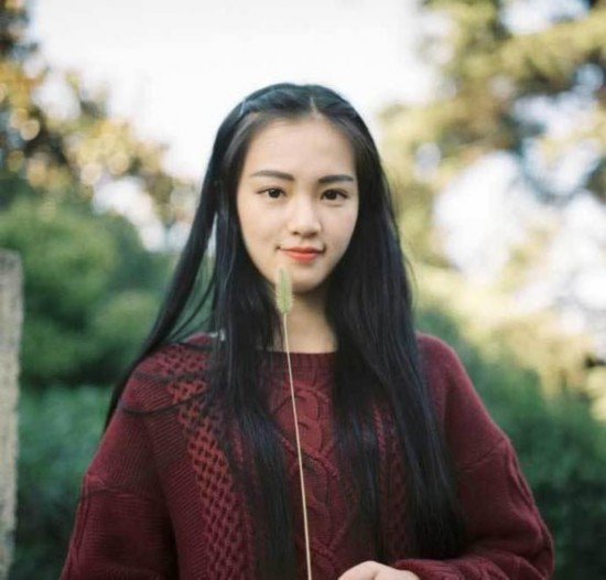 武大女神黄灿灿
