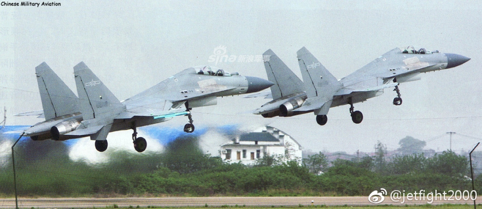第3个旅亮相!我军歼16战机空战对抗猛打火箭弹