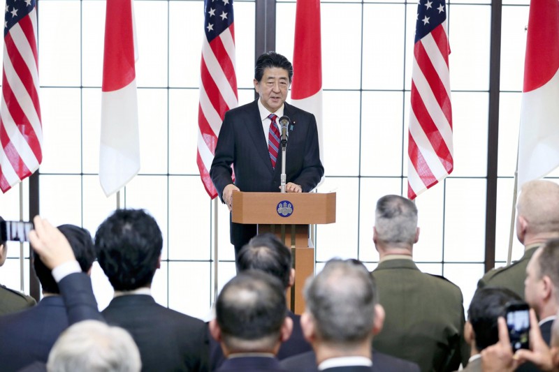 日美安保条约签署60年了,美国人真拿日本当盟友?