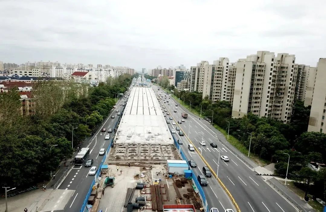 杨高南路改建工程主线桥梁结构贯通!年底有望通车