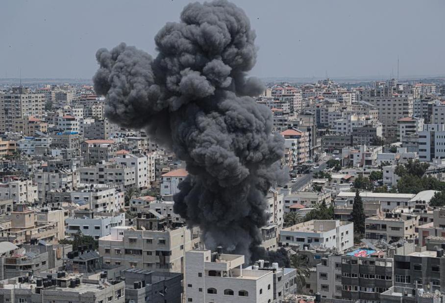 以色列空袭加沙地带造成15人死亡