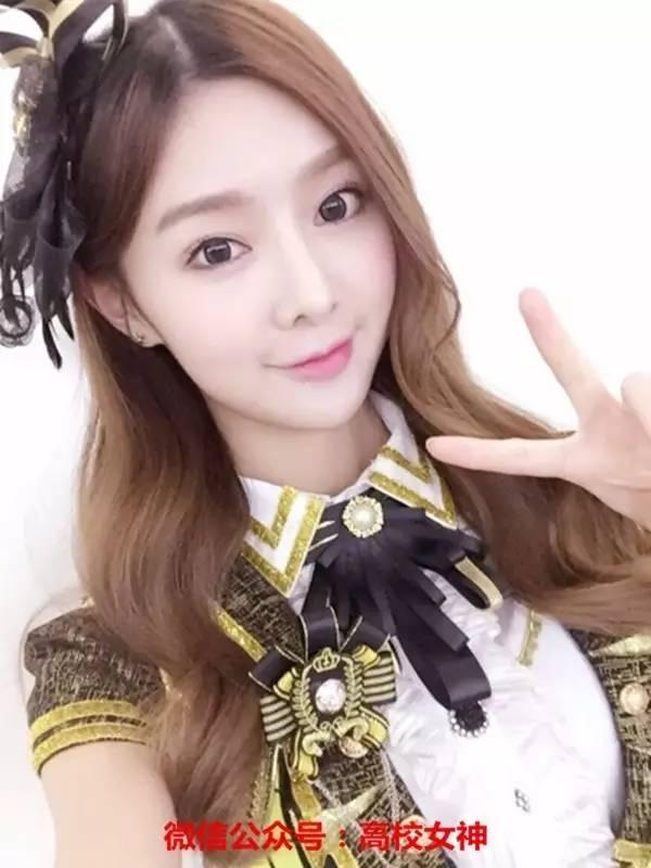 上海戏剧学院16级新生美女如云，清纯如初恋，证件照美哭了！