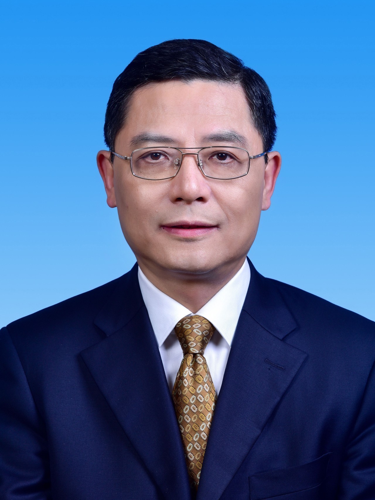 彭沉雷,陈群任上海市人民政府副市长