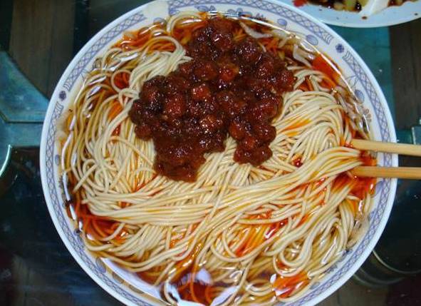 100张照片 为你还原最真实的上海深夜食堂！