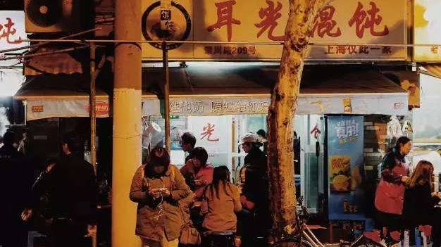 100张照片 为你还原最真实的上海深夜食堂！