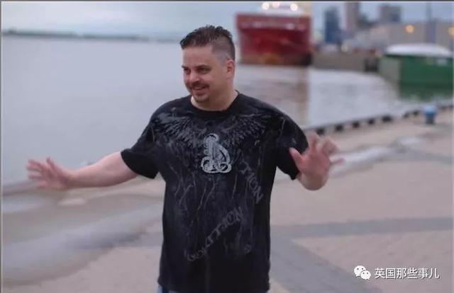 印出2.5亿美元伪钞的大佬自述：做假钞，最难一步，是纸&hellip;&hellip;