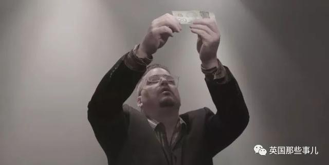 印出2.5亿美元伪钞的大佬自述：做假钞，最难一步，是纸&hellip;&hellip;
