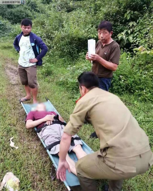 老挝车祸13人遇难 车上共有44名中国人，大多来自江苏南京一带