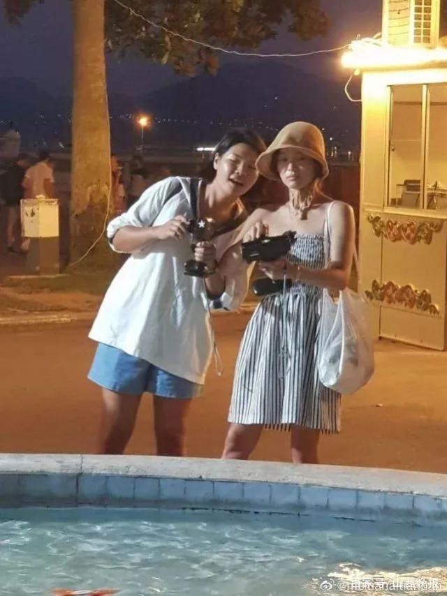 宋仲基离婚后近照 头戴“绿”帽子意有所指？