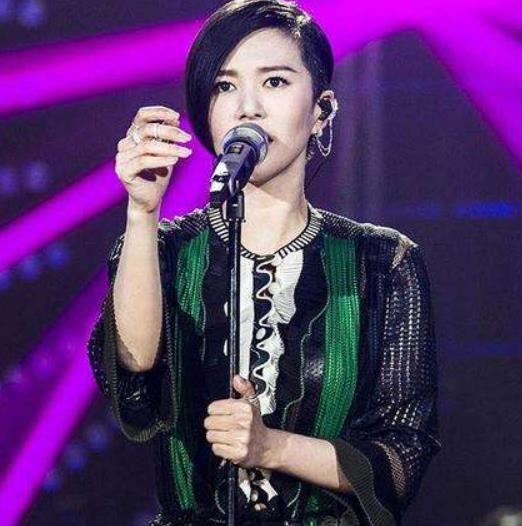 古巨基■古巨基当爸 与陈韵晴爱情长跑二十年 低调又幸福