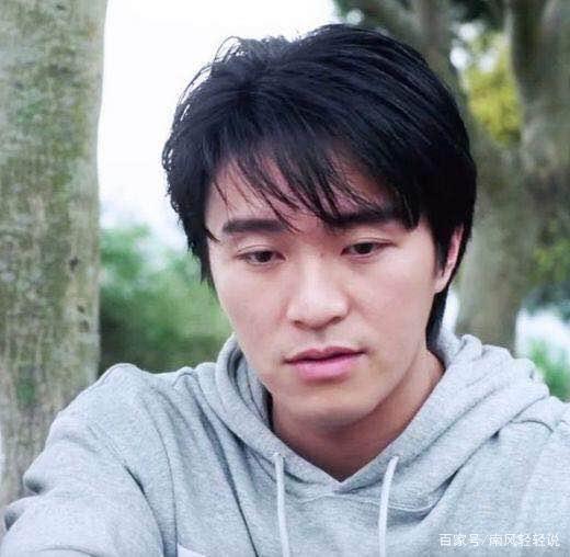 【盖世英雄】周星驰捐医疗设备:一线医护人员是心中的盖世英雄