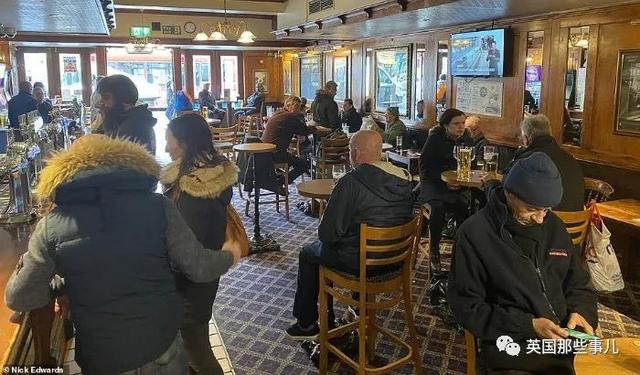 [Croydon]动真格！英国关闭餐厅酒吧 大街上人没了，超市门前全是人...