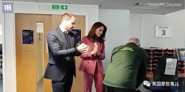 [Croydon]动真格！英国关闭餐厅酒吧 大街上人没了，超市门前全是人...