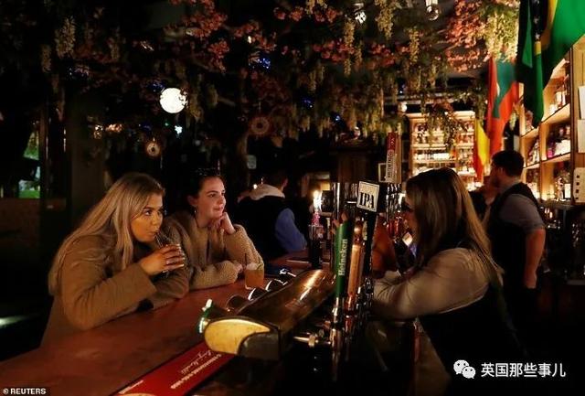 [Croydon]动真格！英国关闭餐厅酒吧 大街上人没了，超市门前全是人...