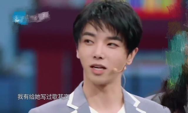 「乐理」华晨宇回应争议 主动承认错误被赞教科书级回应 吸纳大量路人缘
