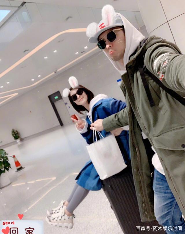 「恋情」赵奕欢公布恋情上热搜，很多网友疑惑不知其是谁