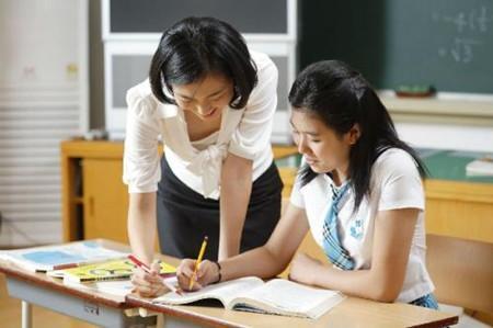 「开学时间」重磅！高考延期一个月 家长纷纷叫好 考生：我太难了！