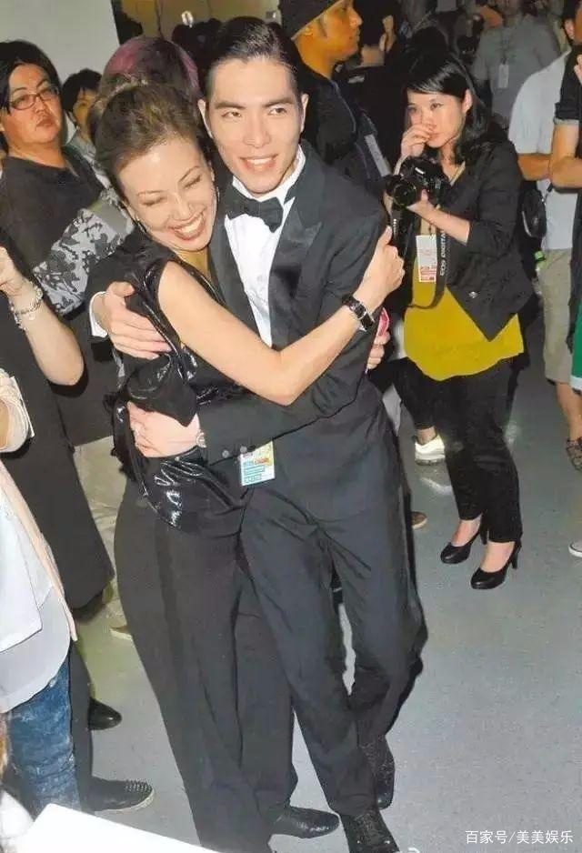 「经纪人」萧敬腾承认恋情 节目中认爱女经纪人 两人相差13岁
