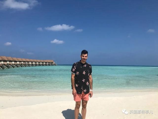 『啊啊啊』小两口蜜月期被封锁在马尔代夫…天堂假期秒变地狱之旅啊啊啊啊