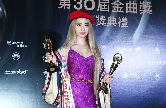 #网易娱乐#金曲奖确定延期 延期至十月 地点将另行公布