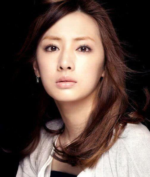 #老公#北川景子怀孕 曾出演《美少女战士》，丈夫是前首相外孙