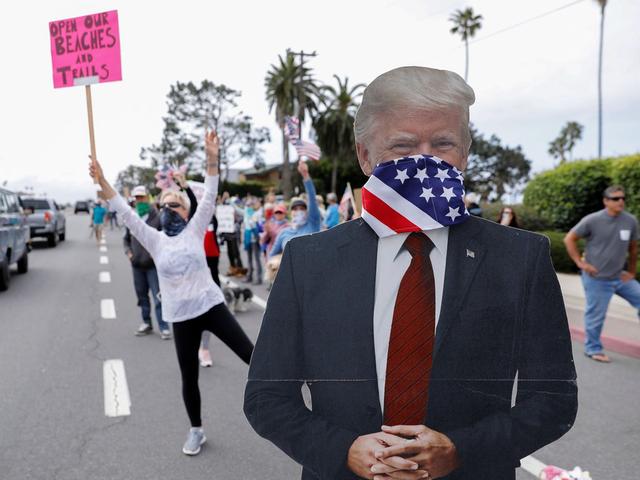 美国确诊超90万，死5万人，特朗普仍满不在乎，我做的已经够好了