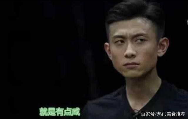 『喝汤』演技爆棚！张一山挑战鲱鱼罐头，竟然面无表情