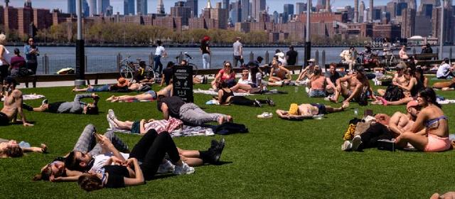 白宫：美新冠死亡超7万 特朗普政府内部文件流出 内容惊人？