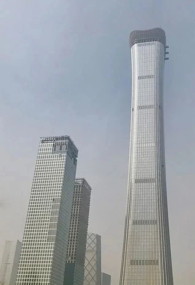 【超排】为加强城市与建筑风貌管理，住建部和国家发改委：各地一般不得新建500米以上建筑