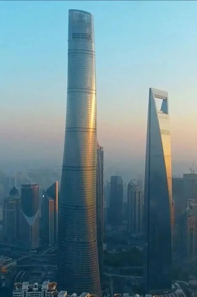 【超排】为加强城市与建筑风貌管理，住建部和国家发改委：各地一般不得新建500米以上建筑