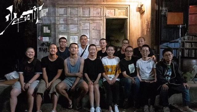 『区嘉雯』少年的你获最佳电影 横扫8大奖项 网友：实至名归！