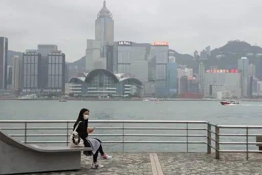 「香港海洋公园」连续4年亏损香港海洋公园下月或将面临倒闭，7500只动物将没饭吃