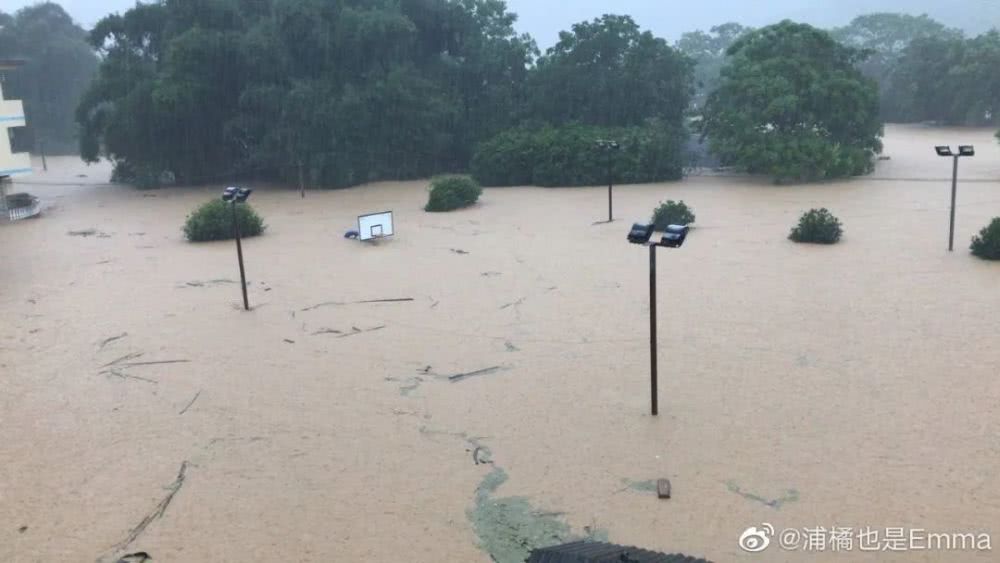 特大暴雨|