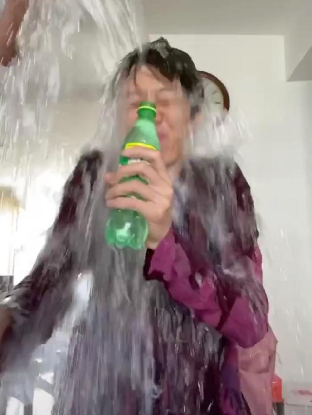 徐冬冬|