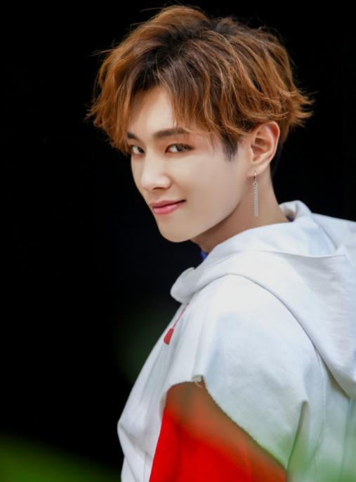 李汶翰|