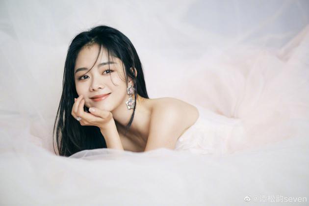 杨幂|乐华发表官方声明：王一博终止与耐克品牌一切合作