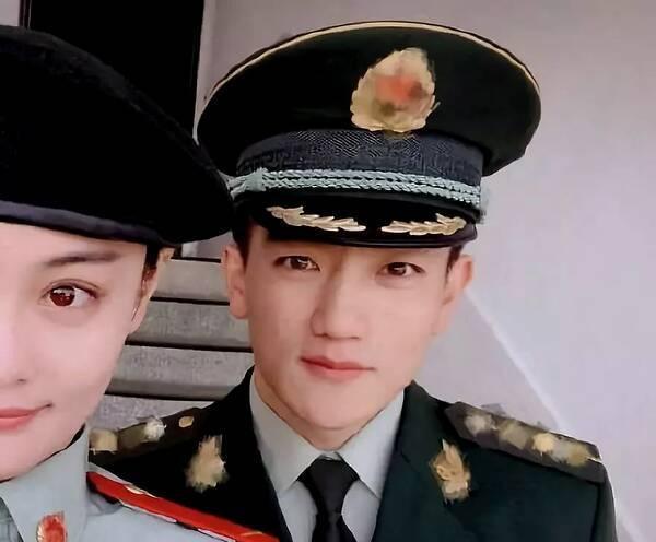 乱摸|怀孕了？张馨予：这几天馒头主食吃太多了