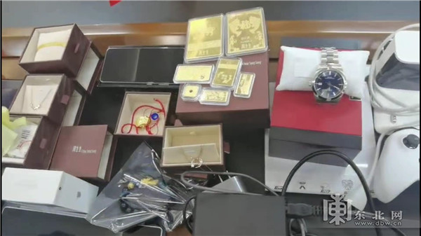 民警|“富二代”光环加持，00后学生虚构多种理由骗老师百万