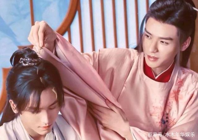 张哲瀚|神仙友情！龚俊为张哲瀚庆生，兄弟坦坦荡荡不避嫌