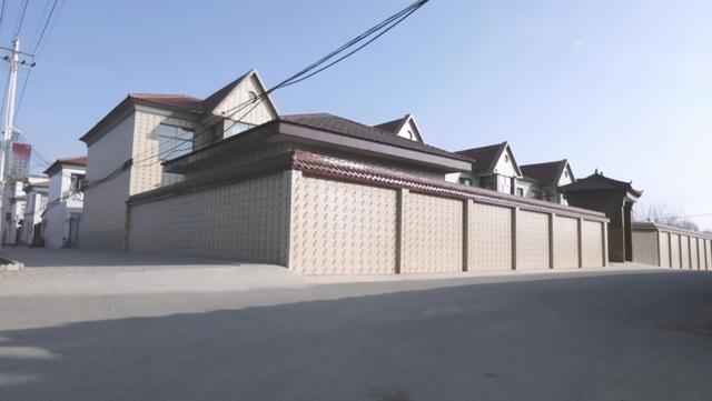 1983年|副市长被查前让老婆搬空别墅 开“夫妻店”合力敛财