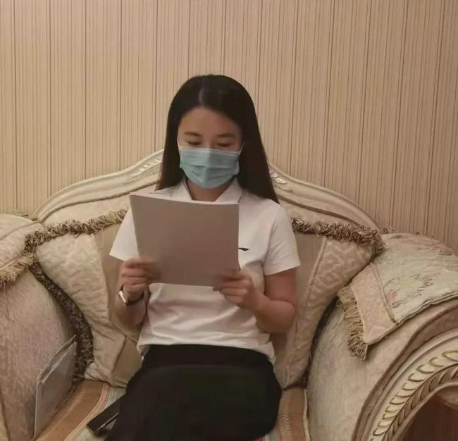 维权|特斯拉车展维权女车主表态 没有任何团队协助愿配合警方调查以证清白