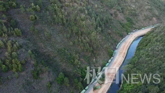 美味|象群最新现身地:4吨美味只剩残渣 网友:是来昆明避暑吗?