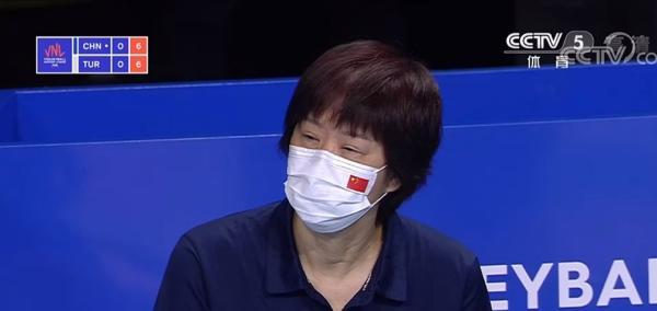 拦网得分|三局不敌土耳其！中国女排争夺奖牌前景黯淡，郎平眼睛肿了