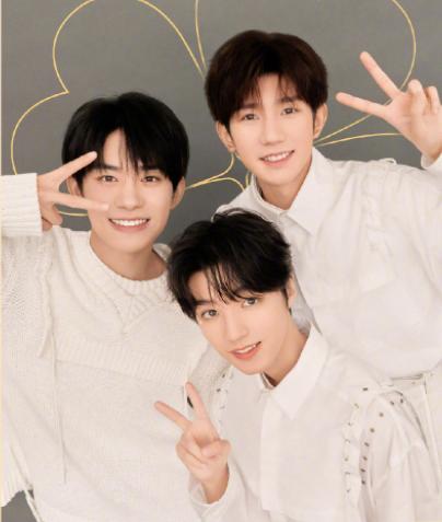 发声明|把“年”写成“月”！时代峰峻急着辟谣，TFBOYS将解散系谣言