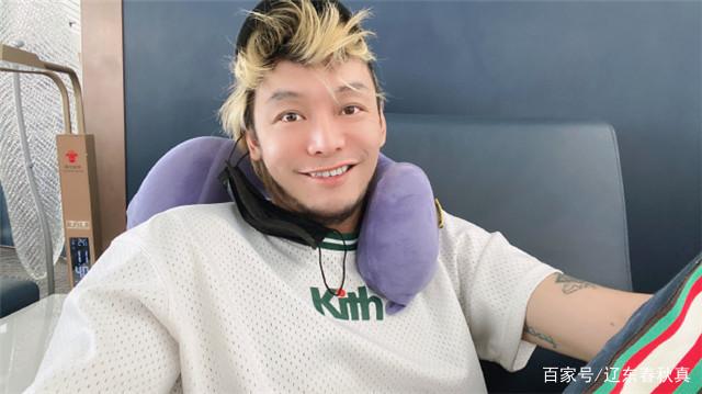 diss|歌手徐真真全身二级深度烧伤 睡前点香薰蜡烛酿祸