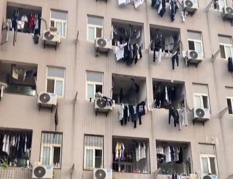 袜子|全自动烘干机！武汉一男生用空调外机烘干袜子，脑洞大开